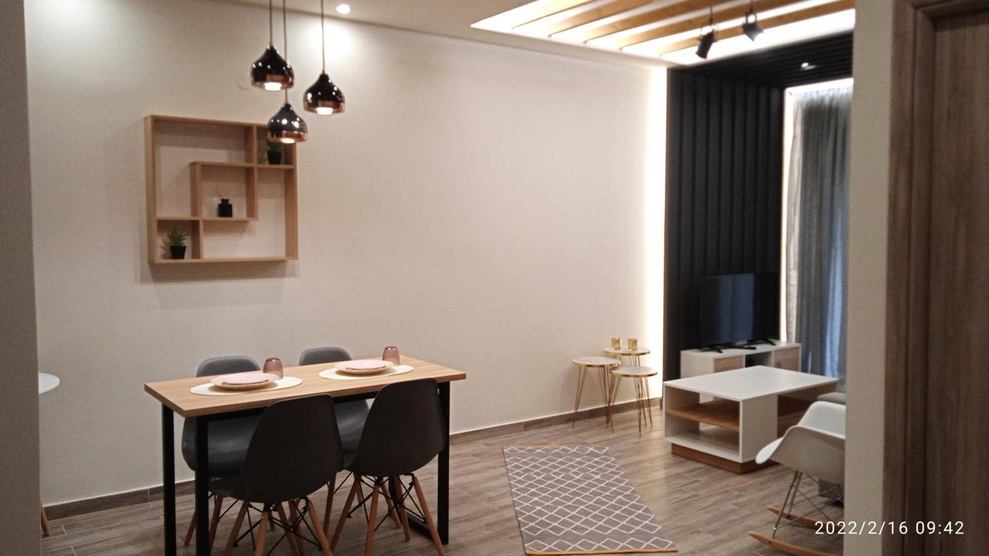Lusso Apartment - City Center Верия Экстерьер фото